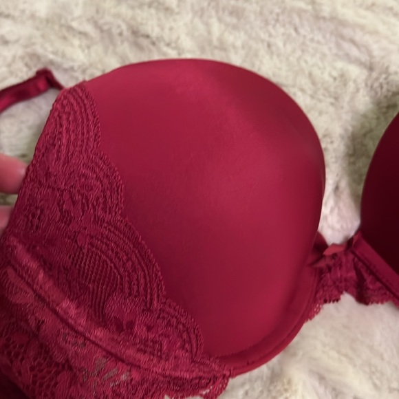 Victoria’s Secret burgundy red 32c Dream Angels smooth push up bra lace trim - Picture 3 of 6